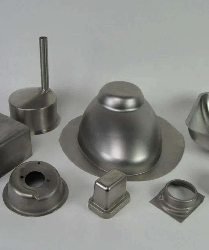 Hydroforming metal sheets